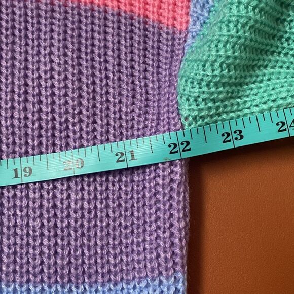 ✨ Main Strip Rainbow Caridgan Sweater ✨ - Picture 7 of 13